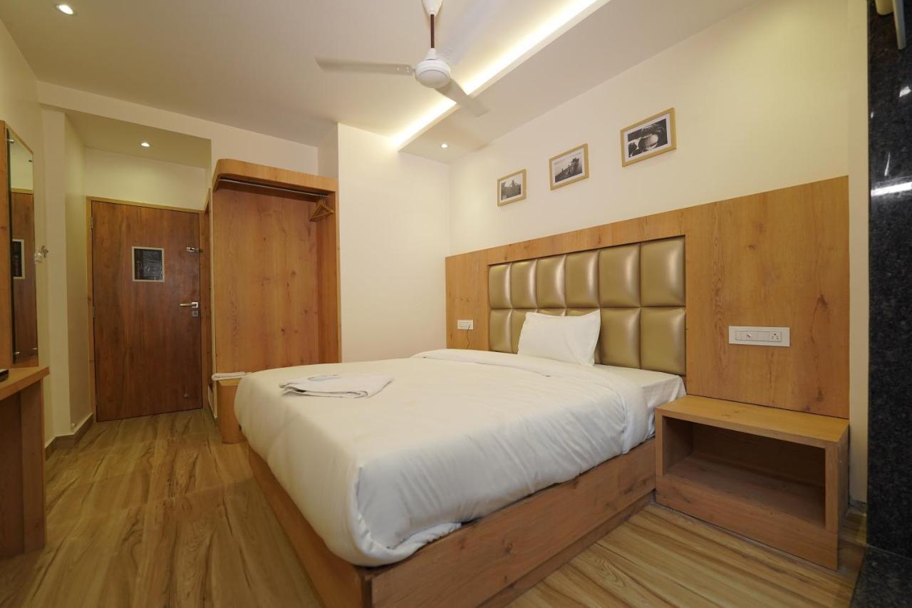 Southern Residency Kochi Eksteriør billede