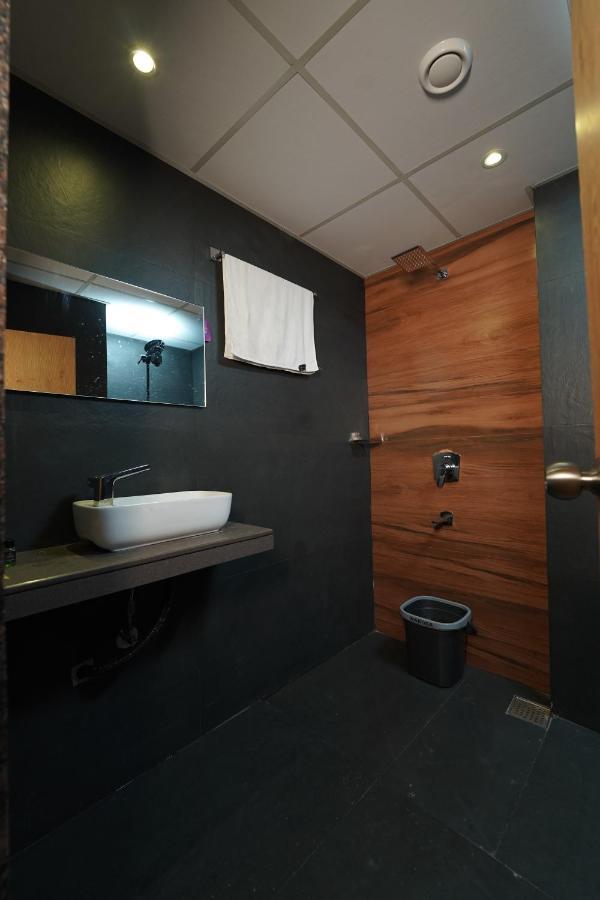 Southern Residency Kochi Eksteriør billede